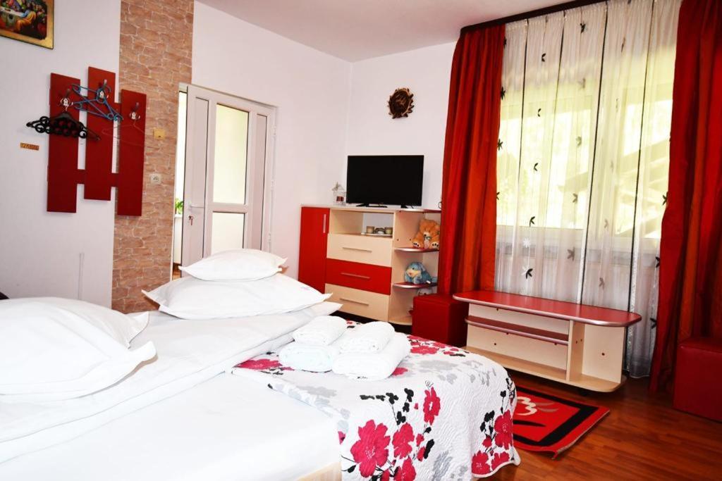 Casa Stefanut Hotel Moeciu De Sus Eksteriør billede