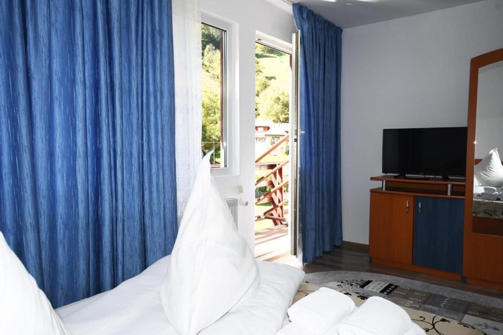 Casa Stefanut Hotel Moeciu De Sus Eksteriør billede