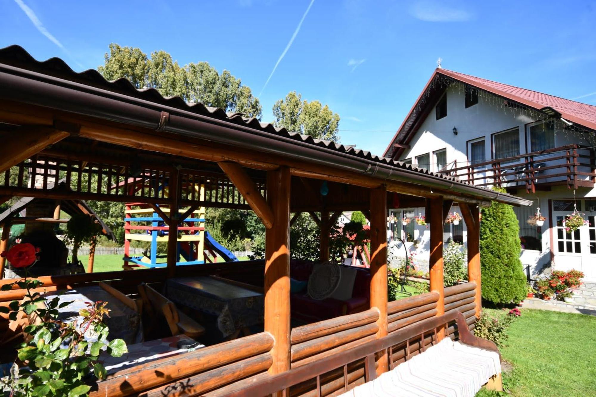 Casa Stefanut Hotel Moeciu De Sus Eksteriør billede